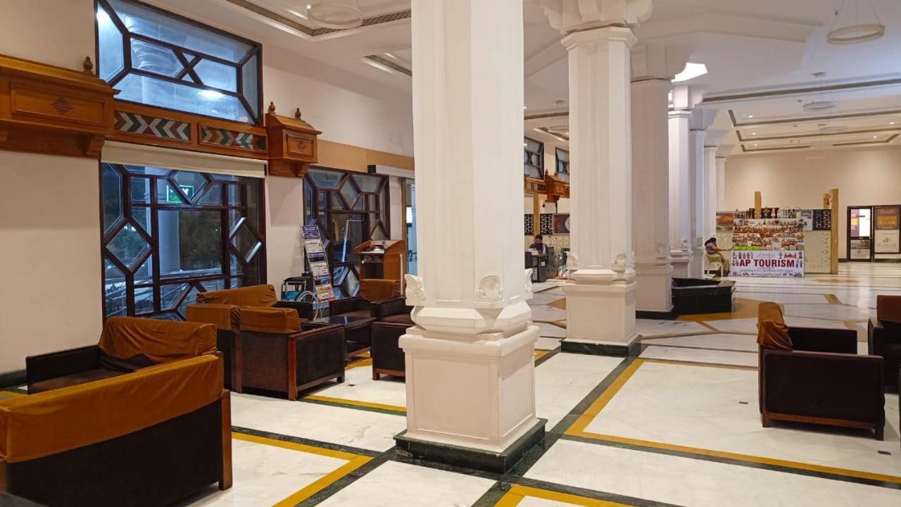 The Bhimas Residency Hotels Tirupati Ngoại thất bức ảnh