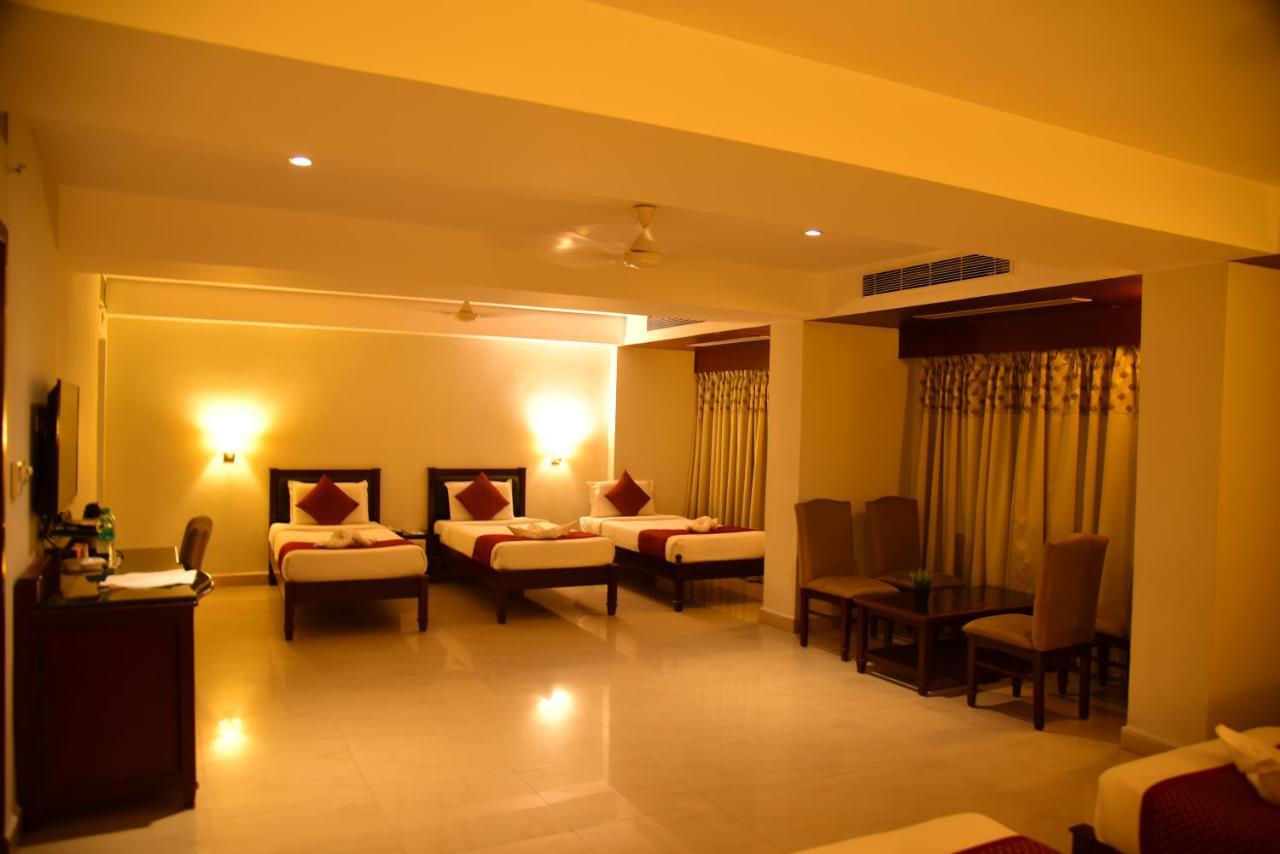 The Bhimas Residency Hotels Tirupati Ngoại thất bức ảnh
